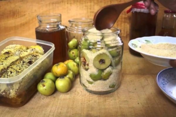 Rượu táo mèo Sapa 2 Rượu táo mèo Sapa 2
