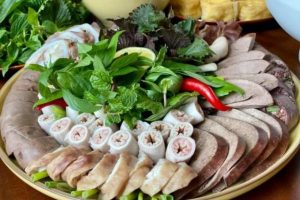 Lòng Heo Luộc