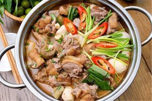 Thịt ngan ngọt kết hợp chua của sấu thơm ngon khó cưỡng
