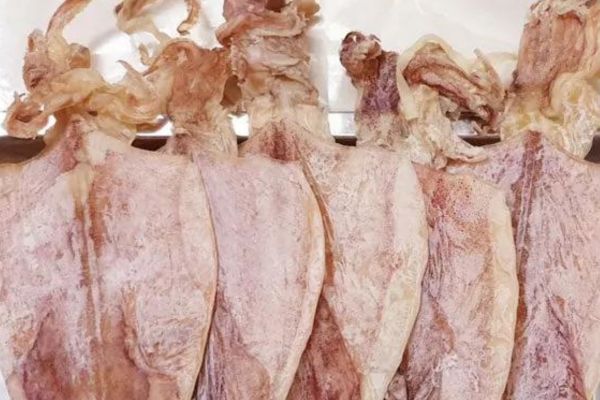 Đặc Sản Bá Kiến – Nơi Tận Hưởng Mực Khô Ngon và Chất Lượng ở Hà Nội