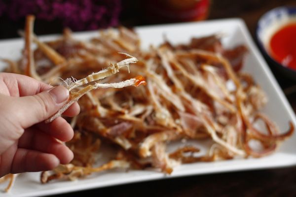 Có mang mực khô lên máy bay được không